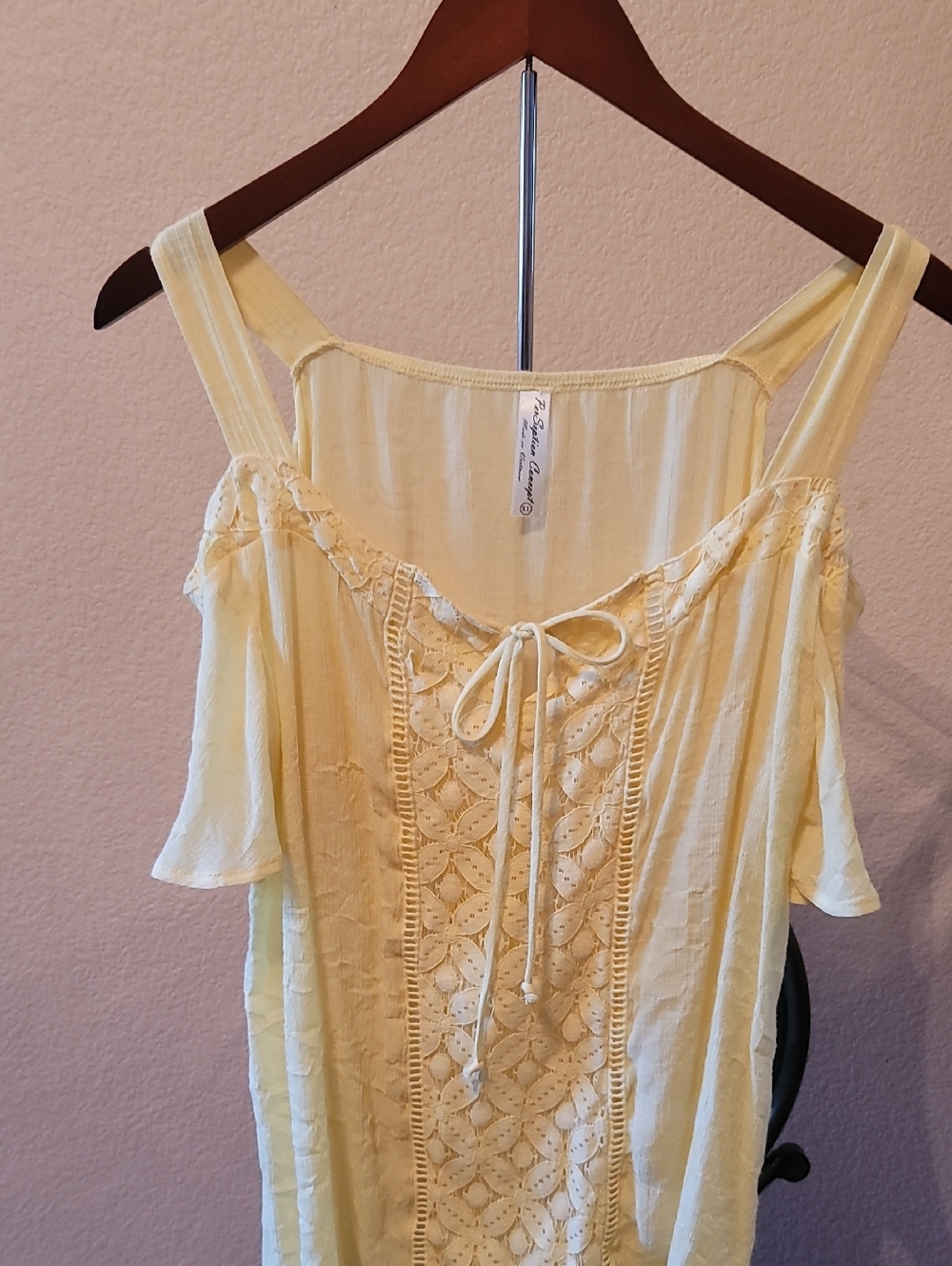 Delicate Pale Yellow Lace-Front Cold-Shoulder Blouse